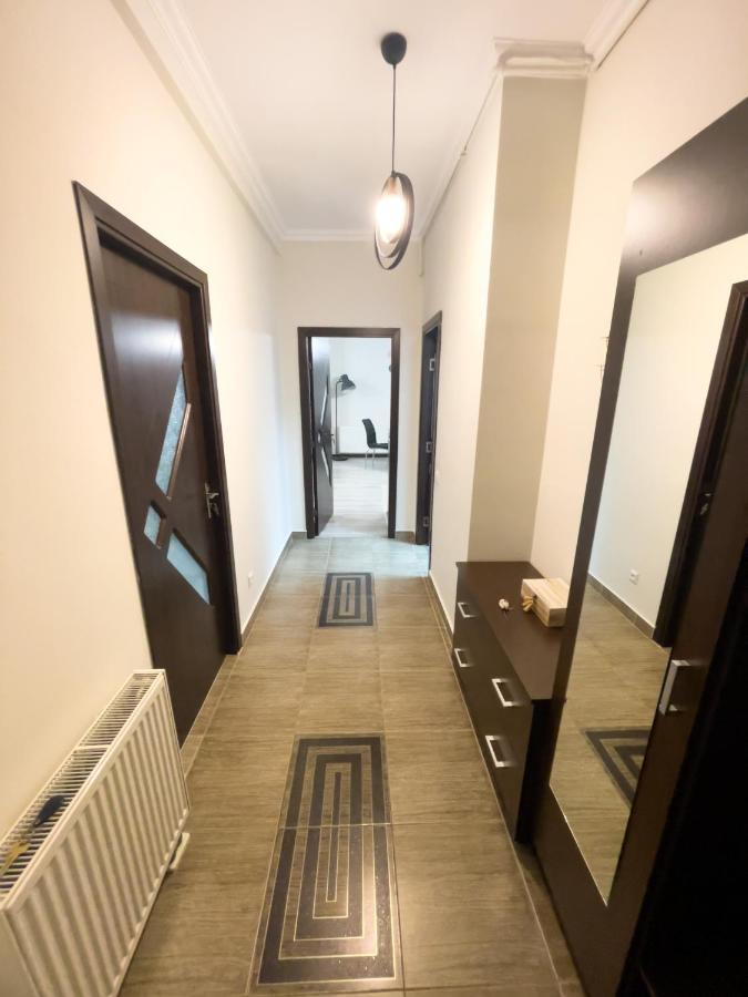 Enjoy - Spacious Retreat In Our * Cluj-Napoca